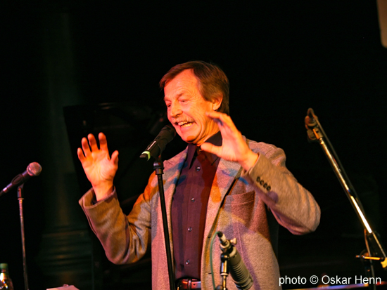 JU30j-ausstlgSL_OH11