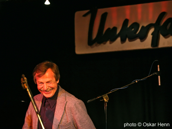 JU30j-ausstlgSL_OH14