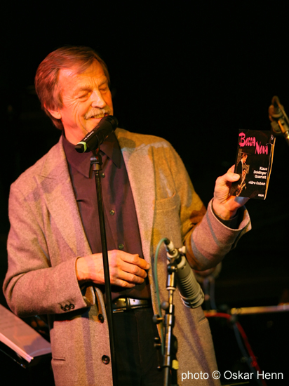 JU30j-ausstlgSL_OH16