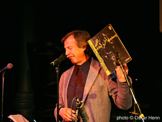 JU30j-ausstlgSL_OH21