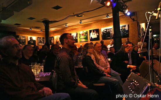 JU30j-ausstlgSL_OH23