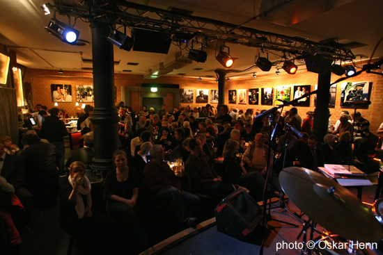 JU30j-peo+loc_OH01 (1)