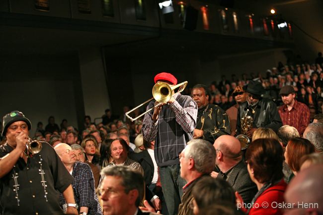 47-the-dirty-dozen-brassband-2