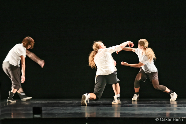 TI08-DANCE_OH104 (1)